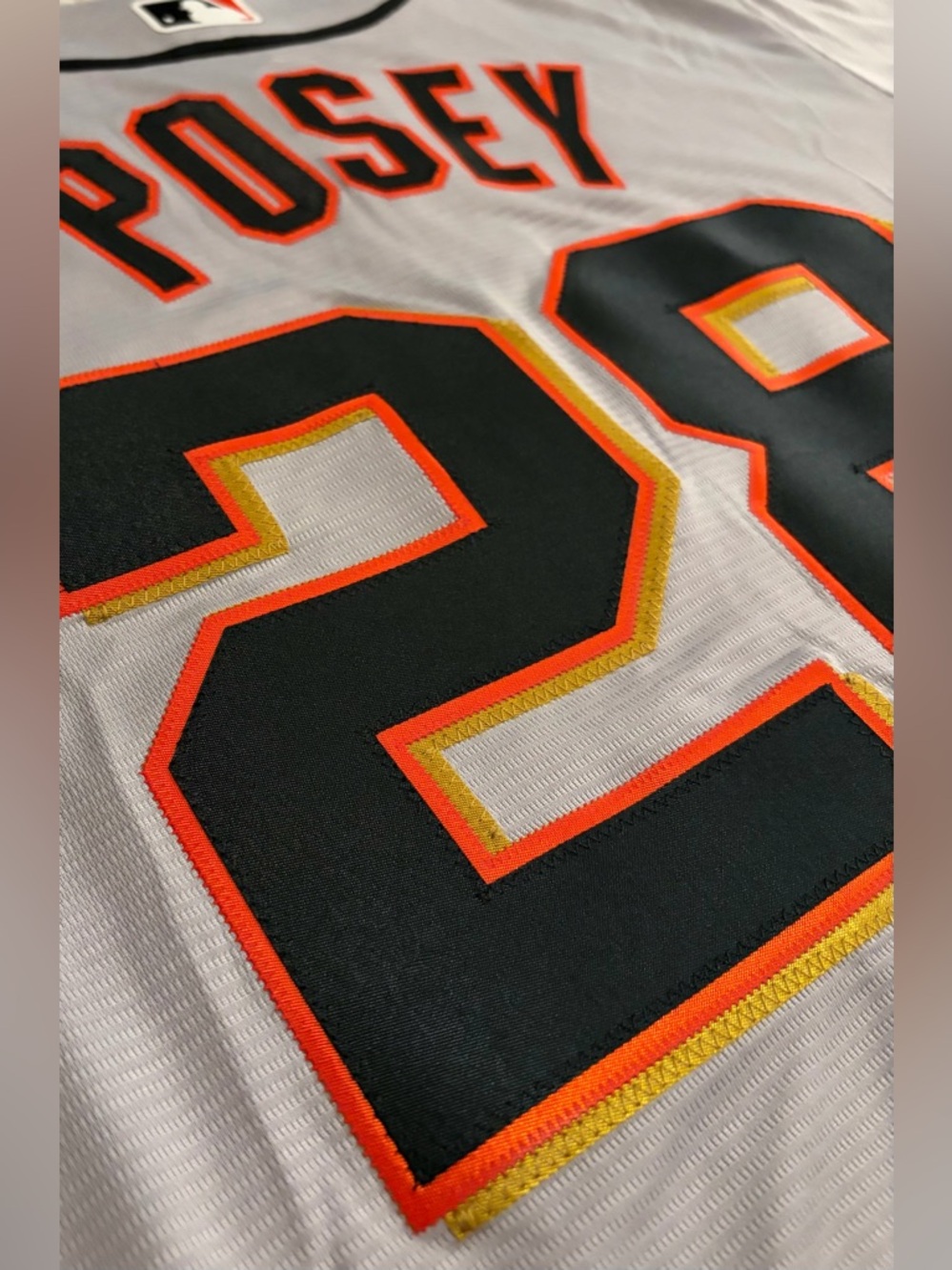 Nike San Francisco Giants Gray Buster Posey #28 Baseball MLB Jersey Men's Size L - Picture 8 of 9
